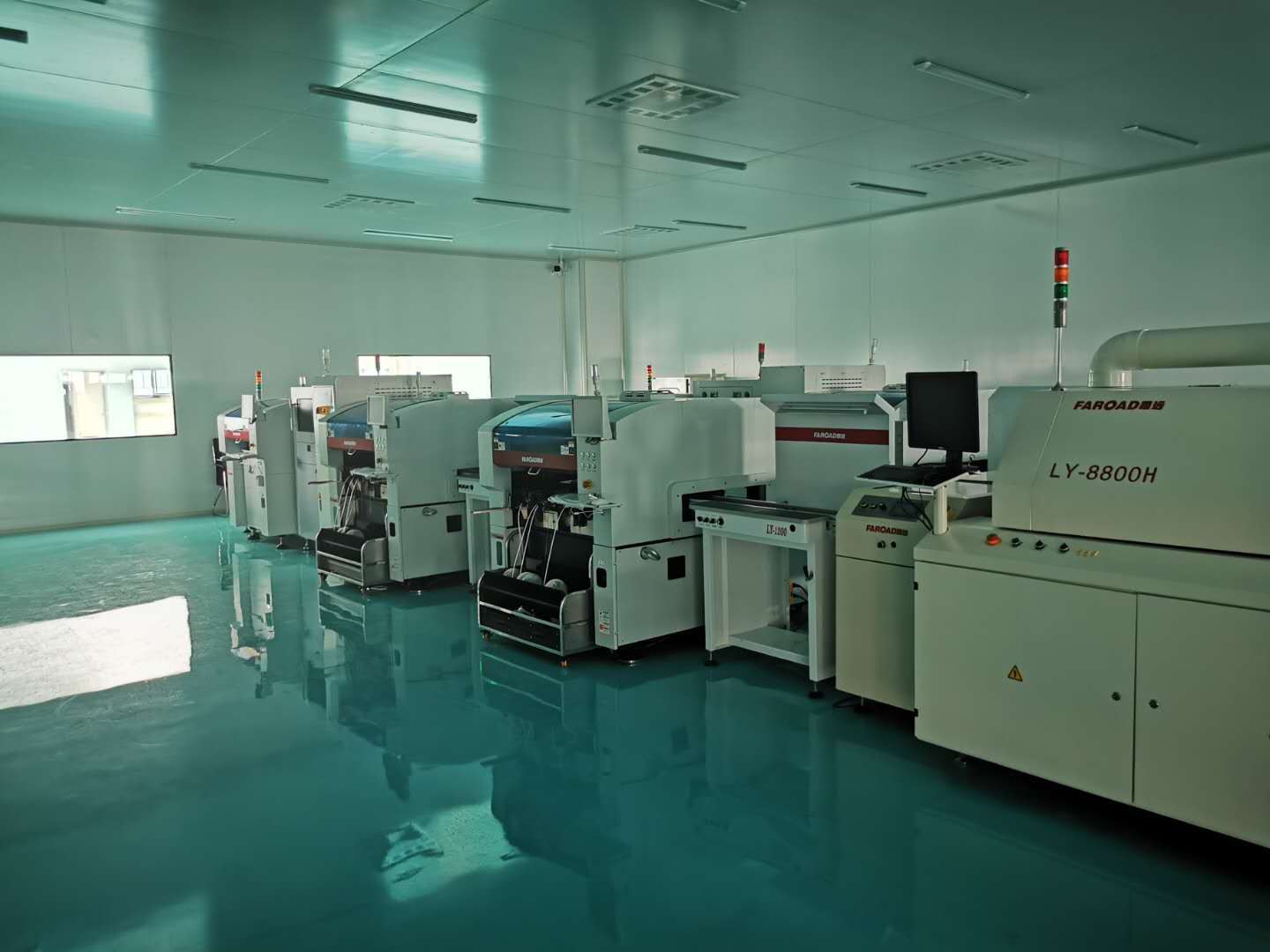電路板的一套設備