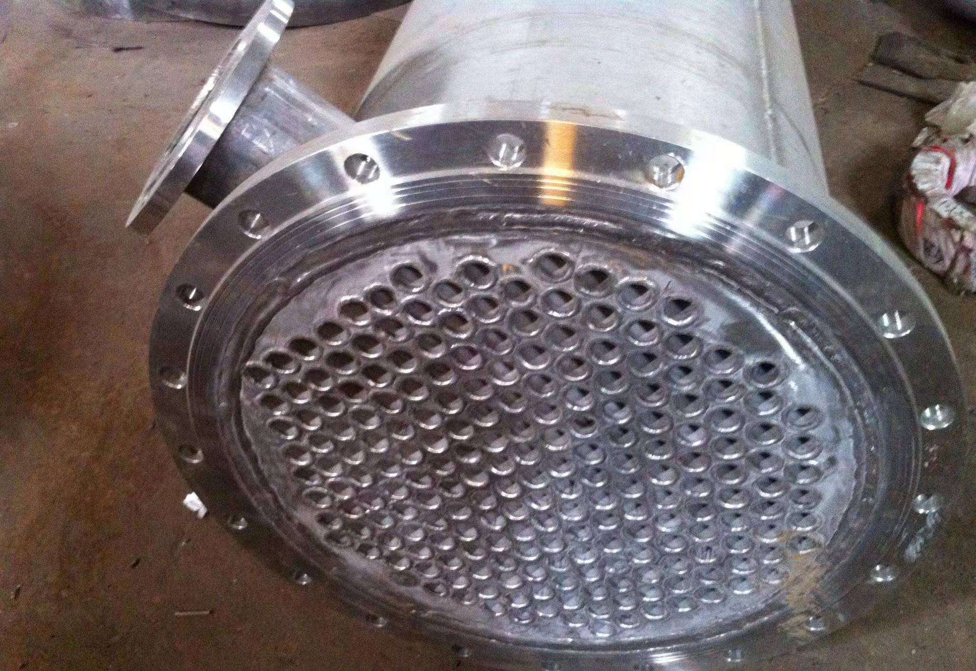 冷凝器