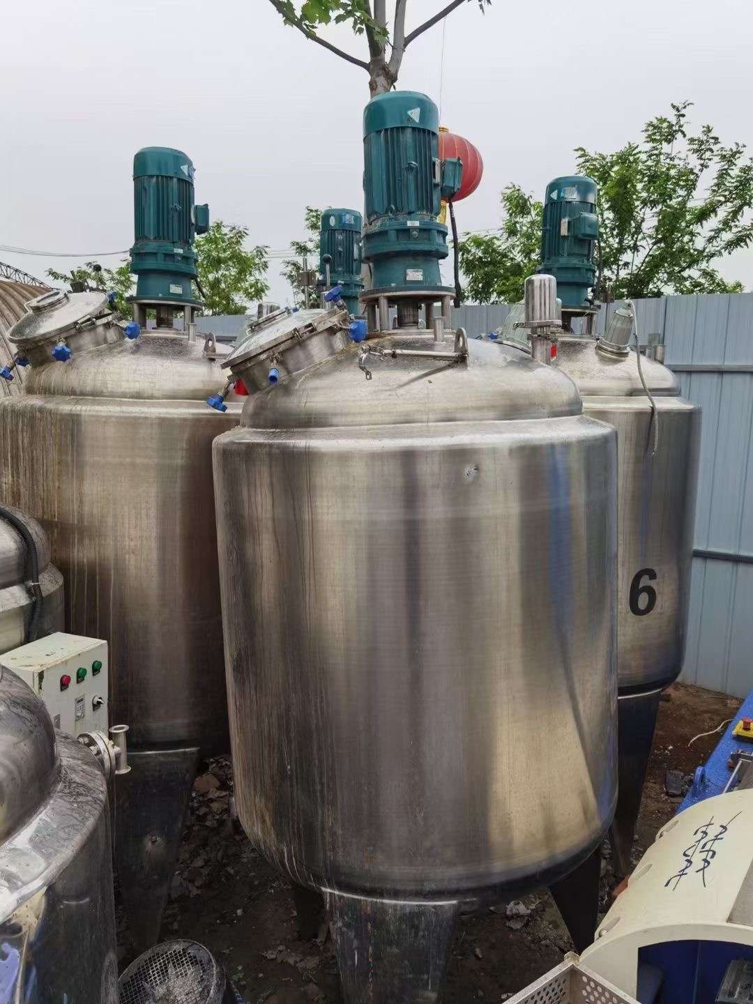 攪拌罐